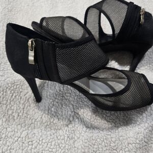 Chic Black Mesh Heels